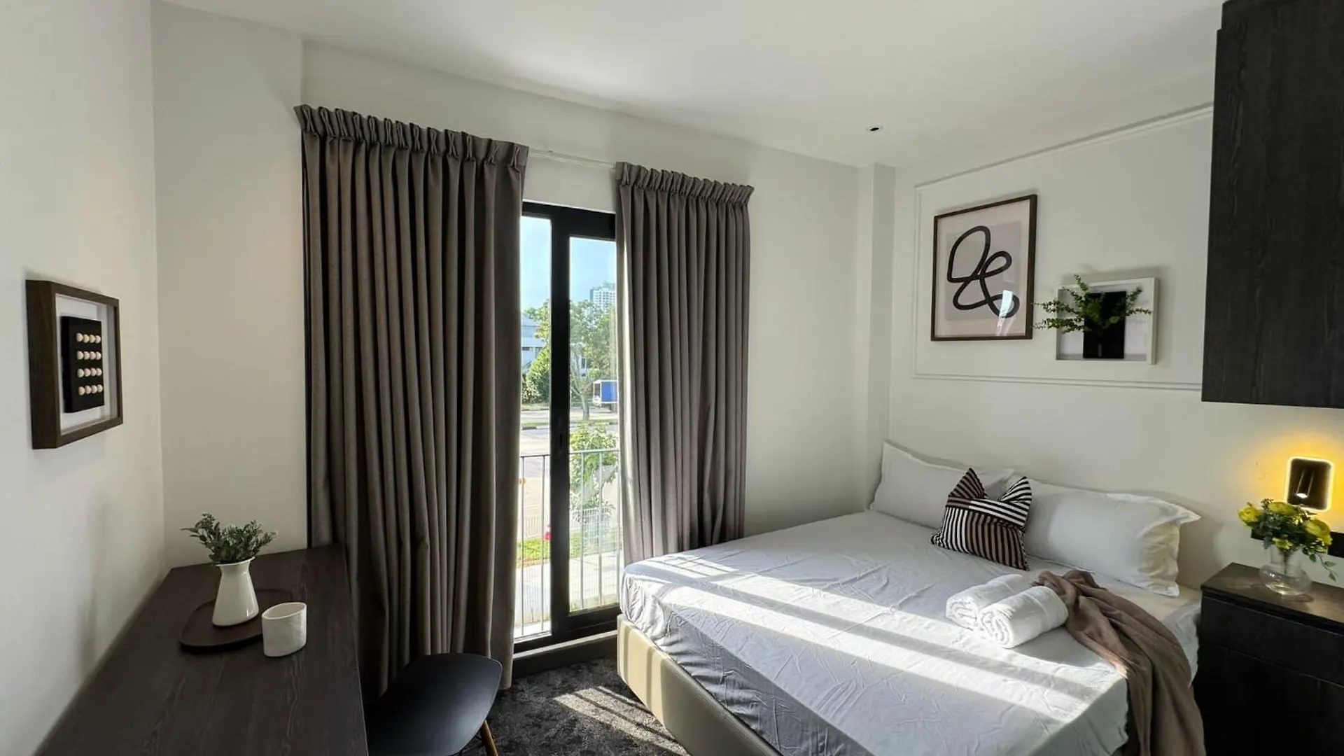 *** Hotell 545 Residences - Extended Stay Property-- Min 6 Nights Singapore Singapore
