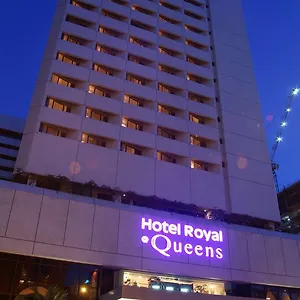 Royal Queens **** Singapura